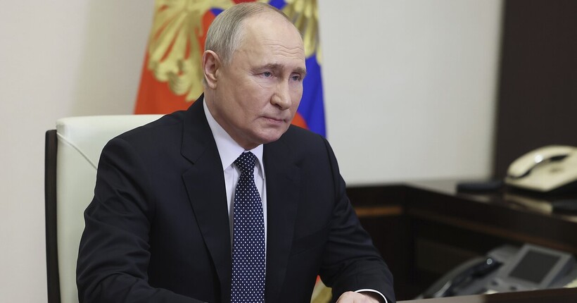 Серія загадкових смертей високопосадовців в рф свідчить про глибину авторитаризму - політолог