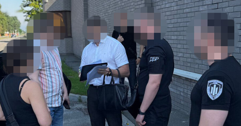 Колишньому секретарю Київради повідомлено про підозру у службовій недбалості та сприянні ухиленню від служби