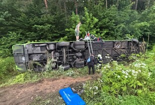 ДТП за участі автобуса на Львівщині: 32 пасажири травмувалися (фото)