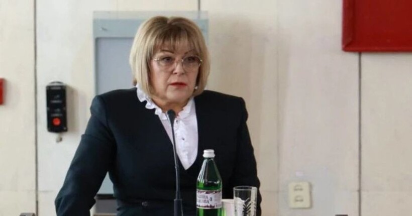 ВАКС залишив під вартою екскерівницю Хмельницької МСЕК до вересня 2025