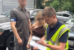 У Києві затримали за корупцію посадовицю Шевченківської РДА