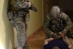 Вбивство підприємця на Троєщині: столична поліція затримала іноземця, який виїхав до Одеси
