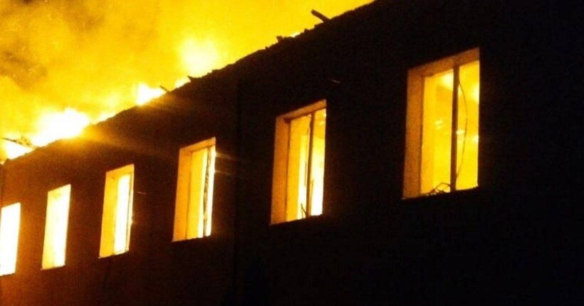 Окупанти вгатили по Дніпропетровщині: пошкоджено ліцей, гуртожиток та підприємства