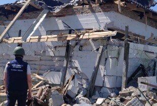 Росіяни посеред дня атакували Златопіль: є загибла, поранені, знищено будинки і котельню