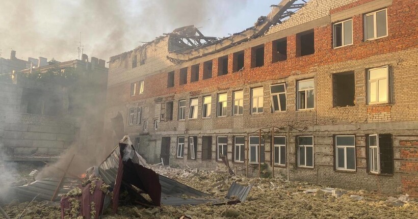 Росіяни атакували щонайменше 56 населених пунктів Харківщини минулого тижня: наслідки (фото)