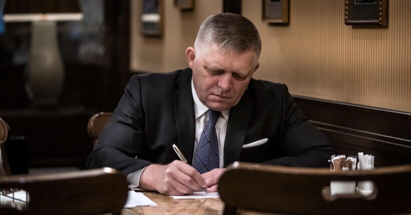 Прем'єр Чехії закликав Словаччину розблокувати санкції проти рф - Фіцо відповів