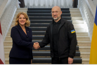 Перша партія латвійських БТР Patria вже прибула в Україну — Шмигаль