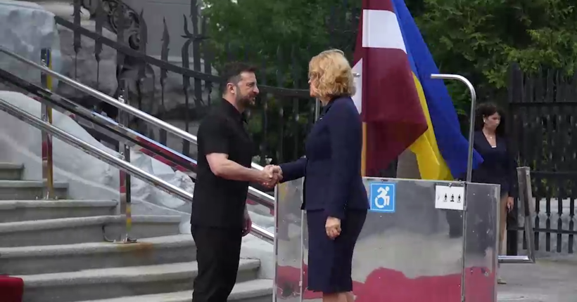Президент України зустрівся з прем’єр-міністеркою Латвії: деталі 