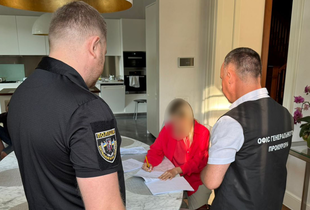 Нацполіція викрила масштабну фармацевтичну схему за участі українського олігарха