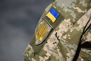 Українці 60+ зможуть підписати контракт із ЗСУ: Рада підтримала законопроєкт