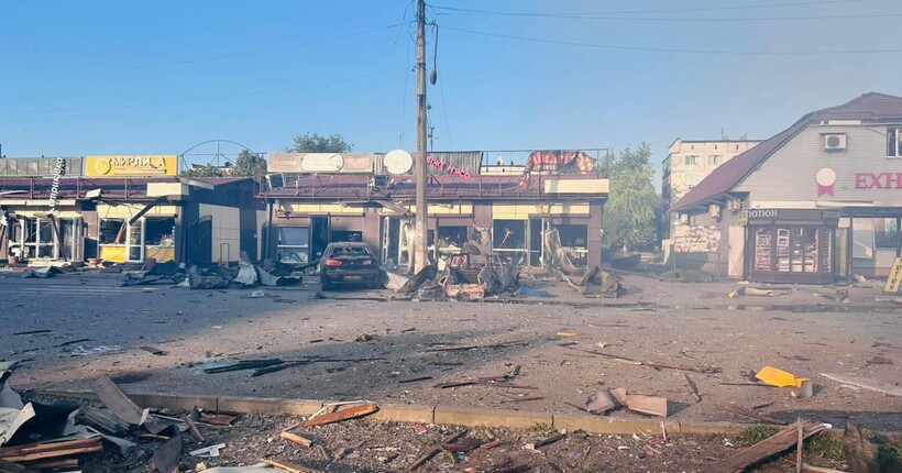 Удар по Добропіллю: відомо про двох загиблих і 14 поранених
