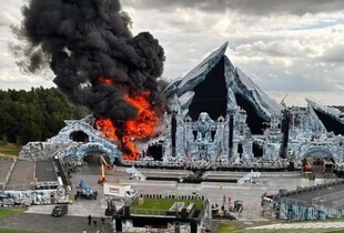 За день до відкриття: у Бельгії повністю згоріла головна сцена музичного фестивалю Tomorrowland