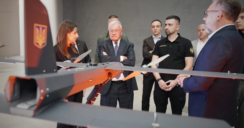 Келлог високо оцінив виробництво українських дронів