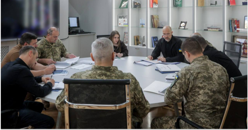 Новопризначений міністр оборони Денис Шмигаль провів першу нараду із заступниками