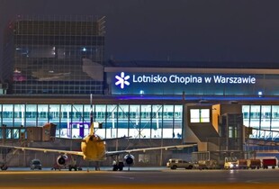 Збій паралізував аеропорти в Польщі: МВС не виключає диверсію
