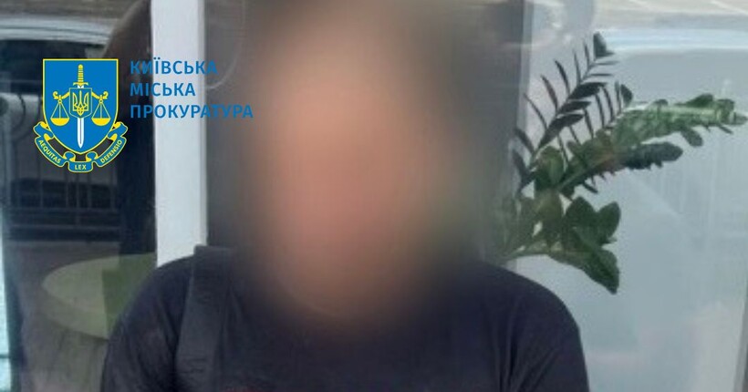 Суд відправив під варту директора столичного ринку, якого затримали під час отримання хабаря у $25 000