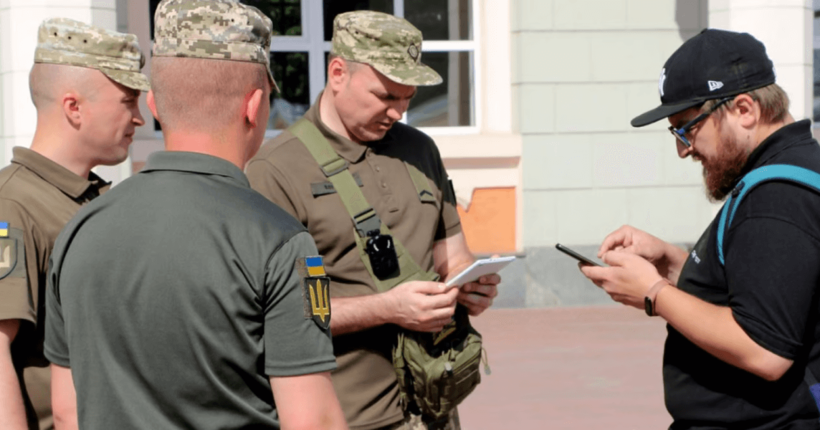 На Волині чоловік напав на військовослужбовця ТЦК лопатою під час перевірки документів