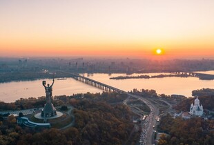 У центрі Києва тимчасово перекриють рух: що відомо