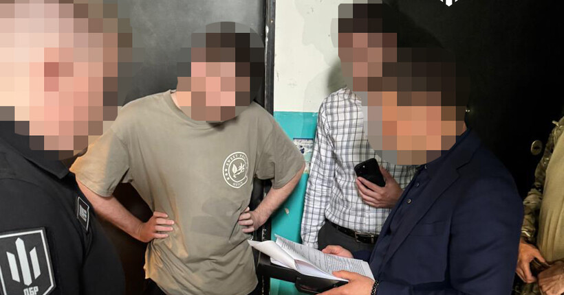Трьом працівникам НАБУ оголосили підозру через ДТП з постраждалими