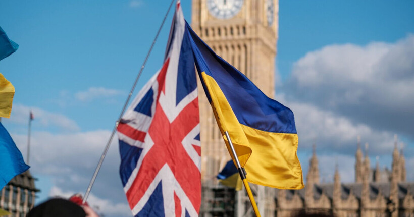 Велика Британія запровадила 137 нових санкцій проти росії