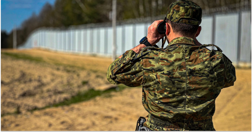 Польща завершила будівництво електронного бар'єра на кордоні з Білоруссю
