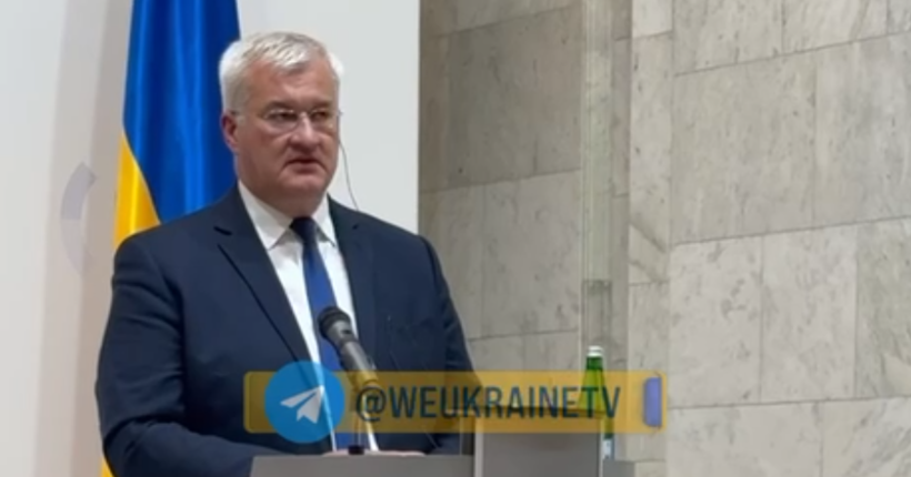 Під час візиту в Україну Келлог отримав перелік зброї, яку потребують українці - МЗС