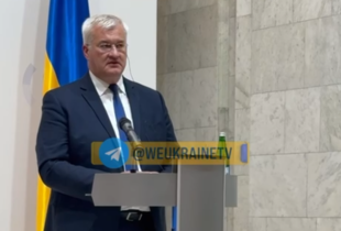 Під час візиту в Україну Келлог отримав перелік зброї, яку потребують українці - МЗС