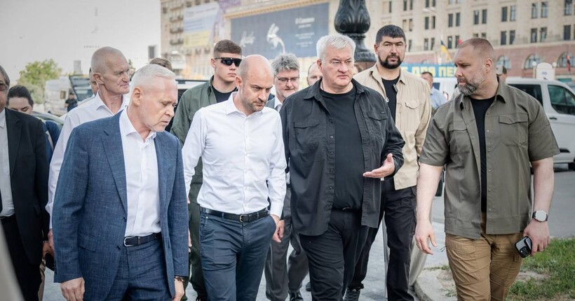 Міністри закордонних справ України та Франції відвідали Харків
