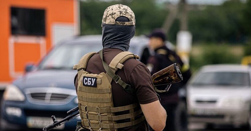 Суд арештував двох посадовців НАБУ, підозрюваних у співпраці з ФСБ рф