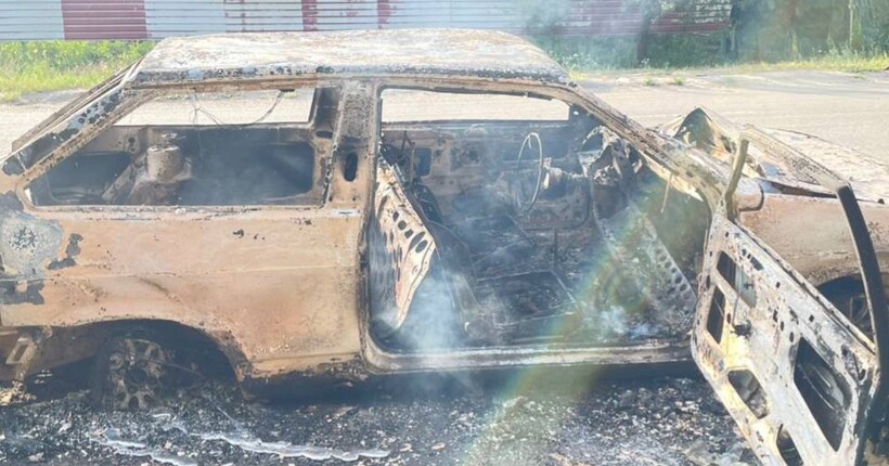 У Куп’янську ворожий дрон атакував цивільне авто: постраждали двоє людей