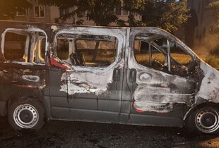 У Києві затримали паліїв, які за гроші підпалили чотири авто