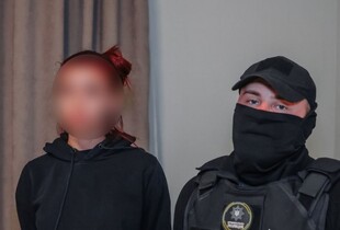 Заробляли на охочих незаконно перетнути кордон: на Київщині викрито групу шахраїв, яку організував уродженець рф