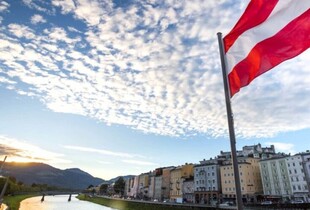 В Австрії заговорили про відмову від нейтрального статусу та вступ до НАТО