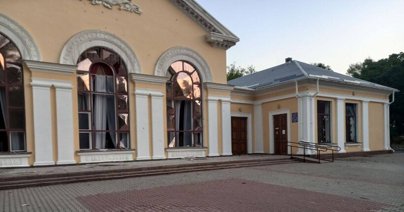 У Кропивницькому пошкоджено обласну філармонію після атаки рф 
