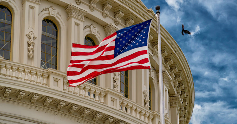 США попередили Китай про можливе запровадження 100% мит через закупівлю російської нафти
