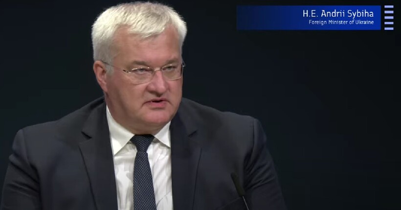 Європейська історія пишеться зараз кров'ю українського народу - Сибіга на 