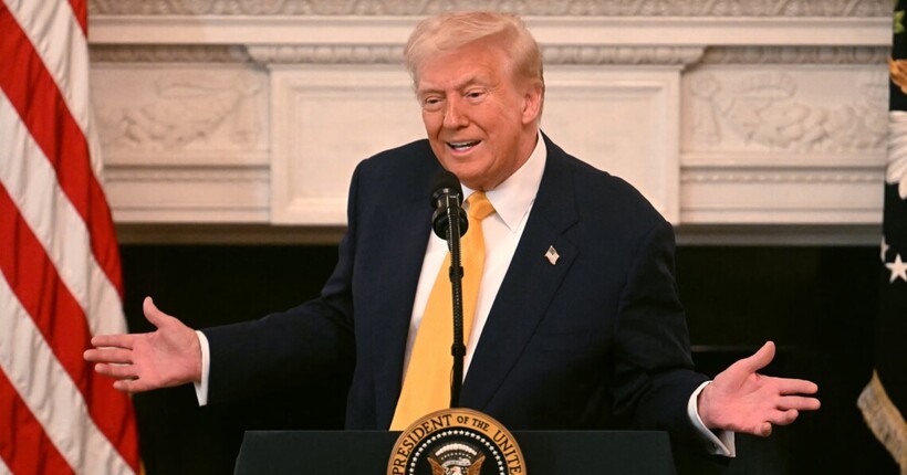 Трамп підвищив імпортне мито на товари з Канади до 35%