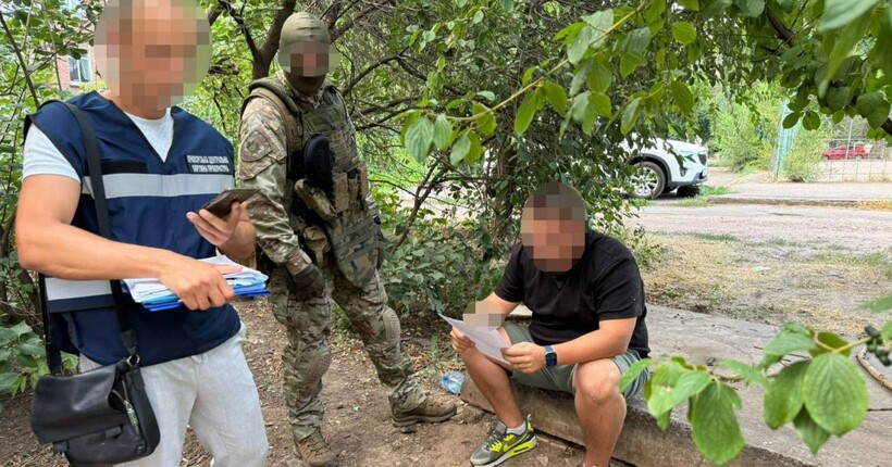 У Кривому Розі голова благодійного фонду обіцяв 
