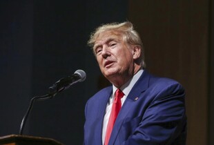Трамп хоче укласти угоду про припинення війни до 8 серпня - дипломат США