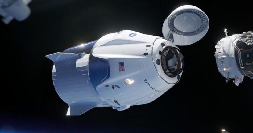 SpaceX доправила чотирьох астронавтів на МКС за 15 годин
