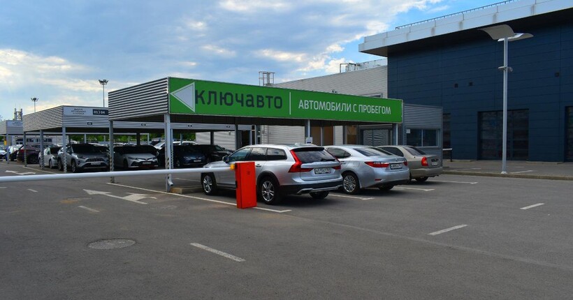 Кожен п’ятий автосалон у рф на межі закриття через економічну стагнацію – ЦПД