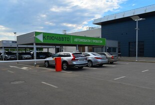 Кожен п’ятий автосалон у рф на межі закриття через економічну стагнацію – ЦПД