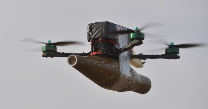 На Харківщині поранено 6-річну дівчинку через атаку російського FPV-дрона по автівці