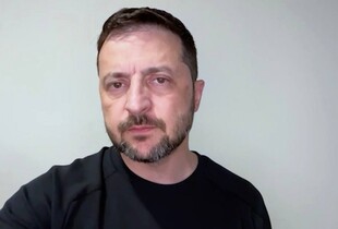 Державні нагороди героям, успіхи антикорупційних органів та нові діпстрайки - головне зі звернення Зеленського