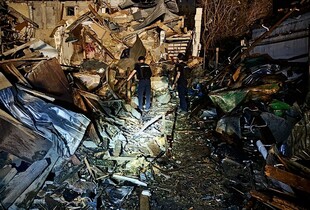 В ДСНС показали наслідки ракетного удару по Миколаєву