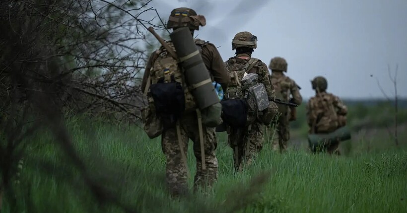 Сили оборони намагаються повернути втрачені позиції у Кам'янському - Волошин