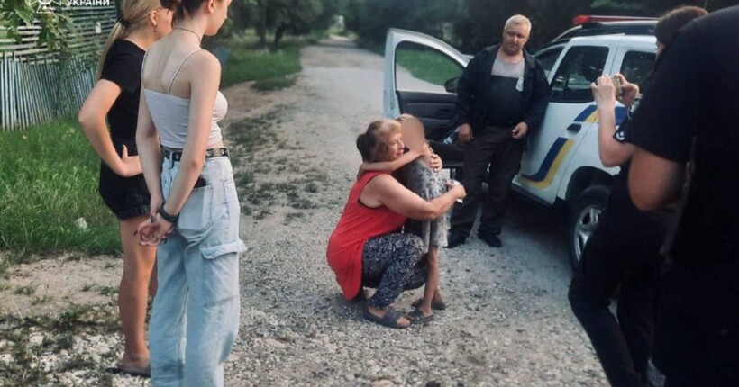 На Вінниччині дитина зникла під час збирання грибів з батьком