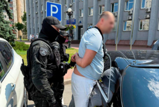 У Києві затримали чоловіка, який за $15 тисяч організовував ухилення від мобілізації