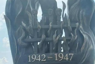 У Польщі невідомі пошкодили пам’ятник жертвам Волинської трагедії
