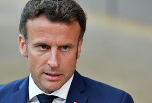 Макрон підтримав припинення вогню в Україні